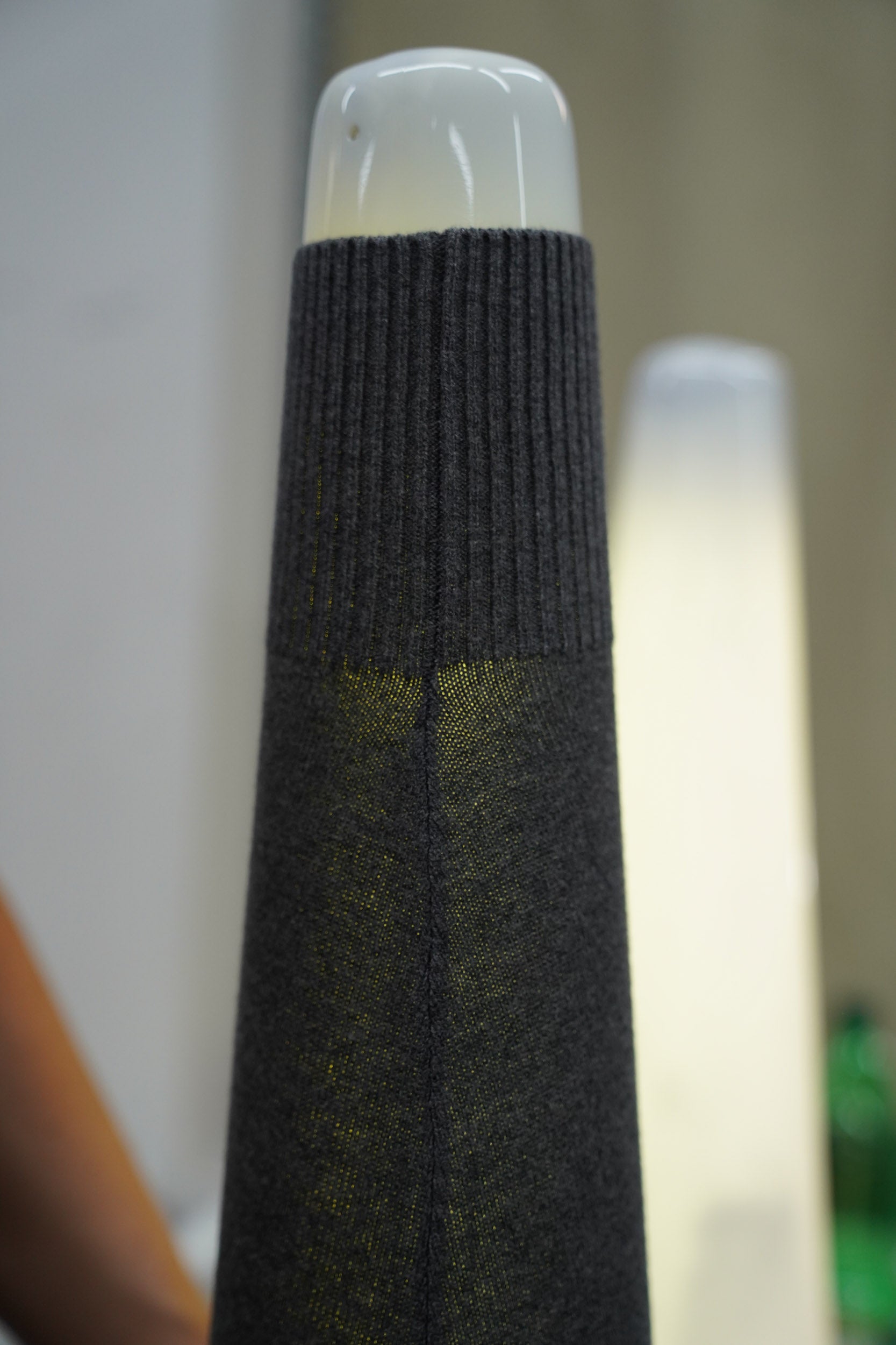 Quality control of knitwear at Point Tricot